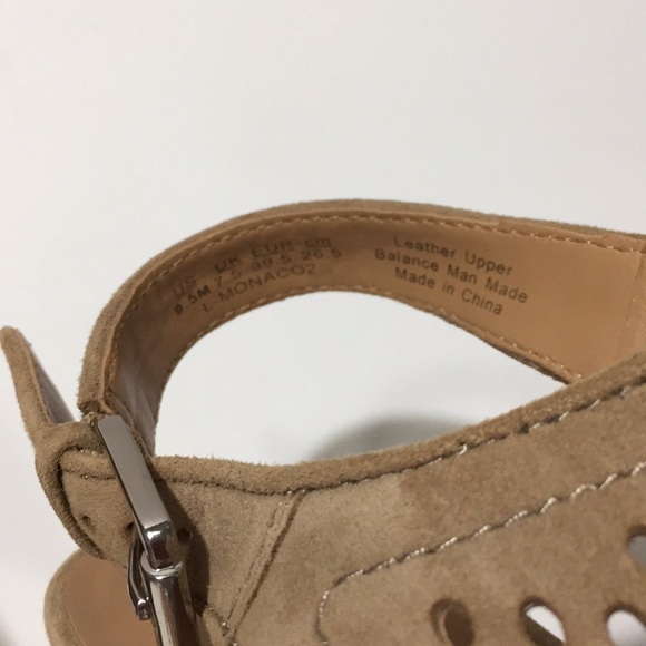 Franco Sarto open toed wide heel shoes size 9.5 - Picture 6 of 6